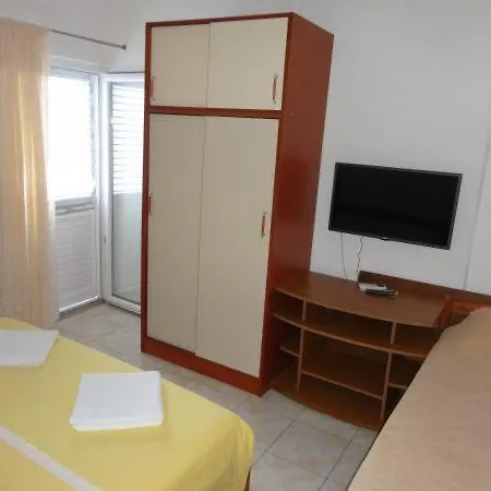 Ana Apartamento Sreser